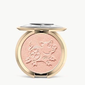 BECCA ShimmeringPressed Highlighter Lunar New Year